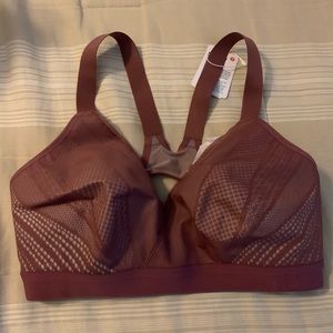 Lululemon Awake to Lace 32E